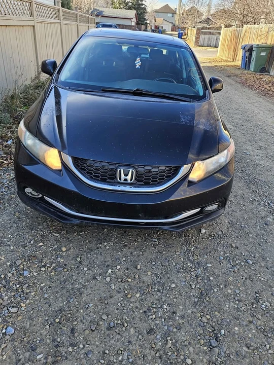 2013 Honda Civic 9th Gen - Image 2 of 6