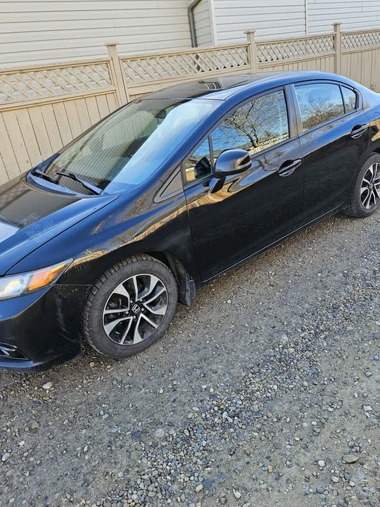 2013 Honda Civic 9th Gen - Image 3 of 6