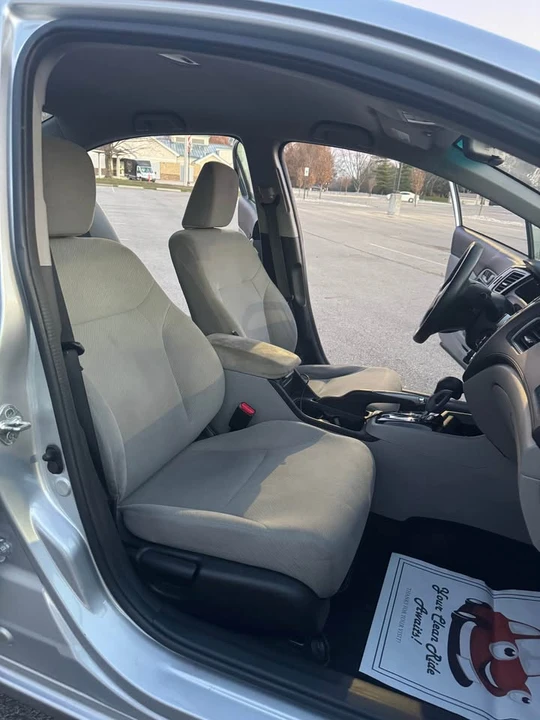 2013 Honda Civic 9th Gen - Image 10 of 15