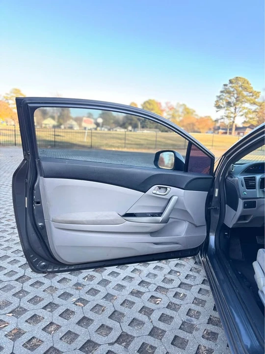 2013 Honda Civic 9th Gen - Image 8 of 18