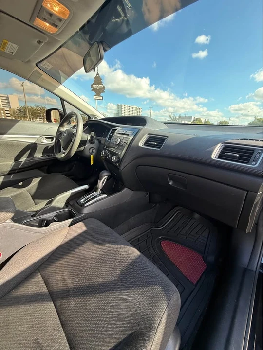 2013 Honda Civic 9th Gen - Image 7 of 16