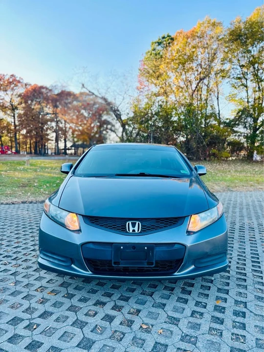 2013 Honda Civic 9th Gen - Image 3 of 18