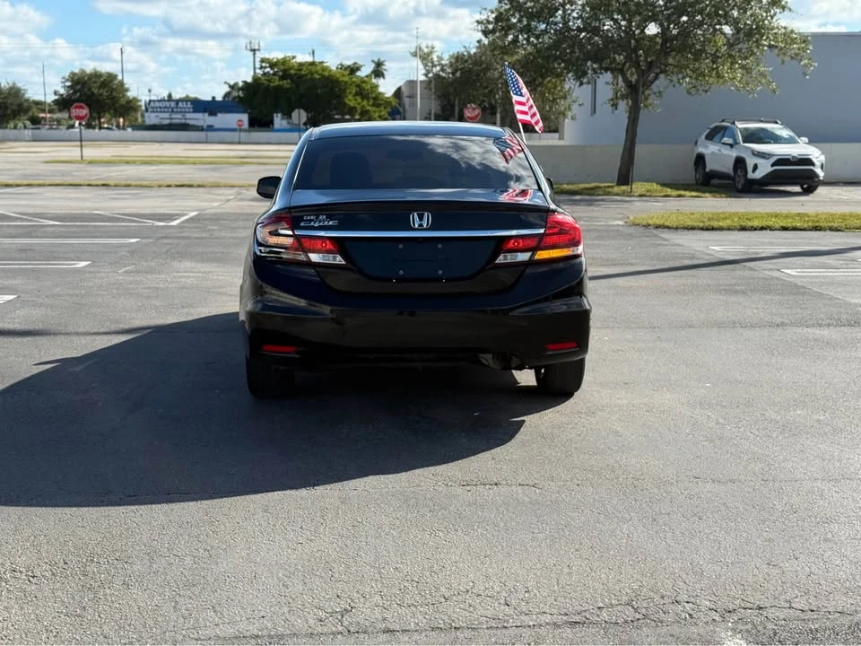 2013 Honda Civic 9th Gen - Image 6 of 16