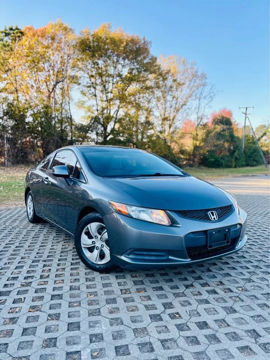 2013 Honda Civic 9th Gen - Image 2 of 18