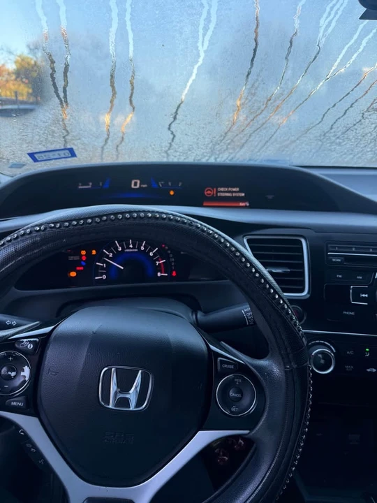 2013 Honda Civic 9th Gen - Image 5 of 6