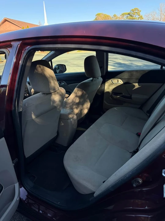 2013 Honda Civic 9th Gen - Image 7 of 11