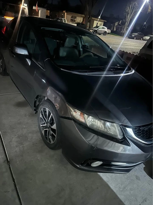 2013 Honda Civic 9th Gen - Image 3 of 3