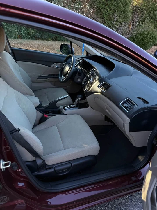 2013 Honda Civic 9th Gen - Image 9 of 11