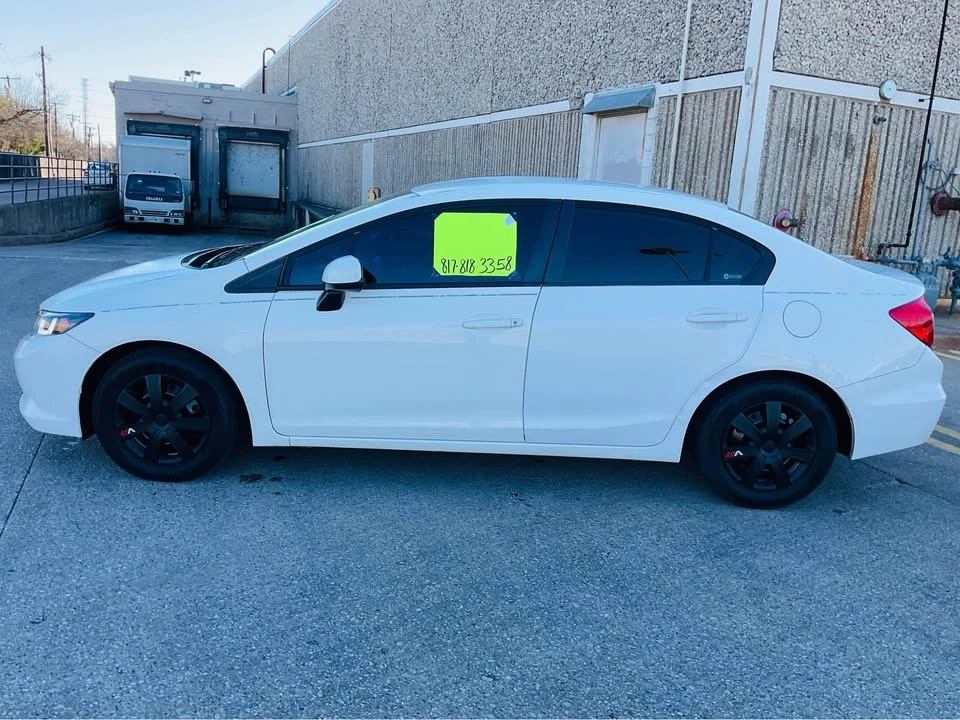 2013 Honda Civic 9th Gen - Image 7 of 14