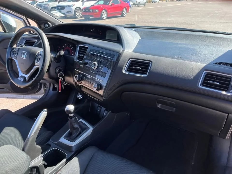 2013 Honda Civic 9th Gen - Image 17 of 18