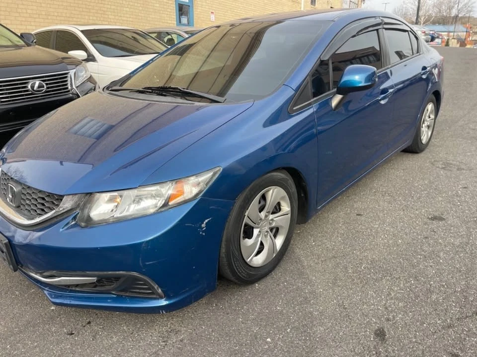 2013 Honda Civic 9th Gen - Image 3 of 13