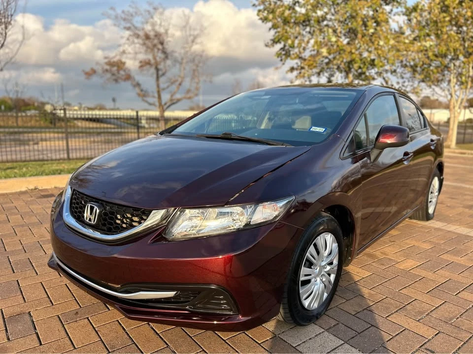 2013 Honda Civic 9th Gen - Image 3 of 16