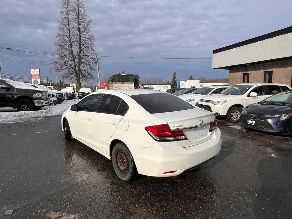2013 Honda Civic 9th Gen - Image 2 of 11