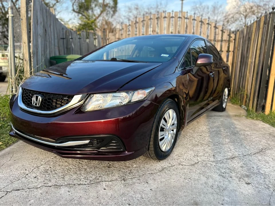 2013 Honda Civic 9th Gen - Image 2 of 16