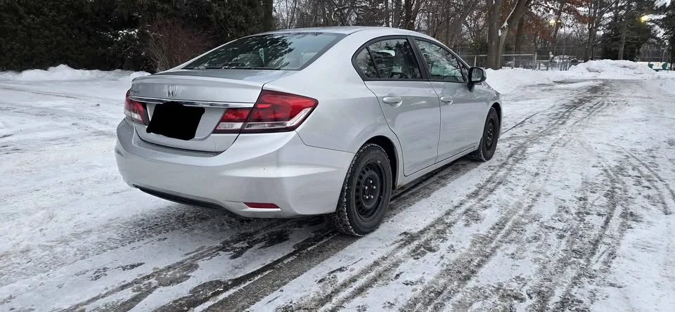 2013 Honda Civic 9th Gen - Image 7 of 13