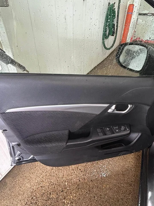 2013 Honda Civic 9th Gen - Image 7 of 14