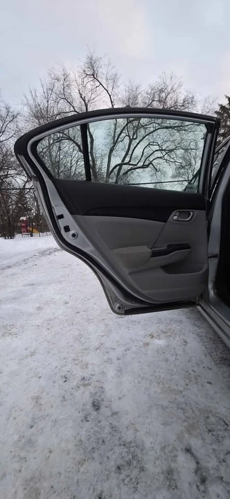 2013 Honda Civic 9th Gen - Image 10 of 13