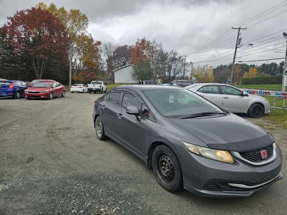 2013 Honda Civic 9th Gen - Image 3 of 8