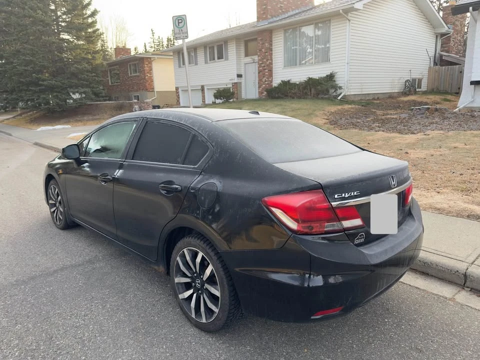 2013 Honda Civic 9th Gen - Image 2 of 4