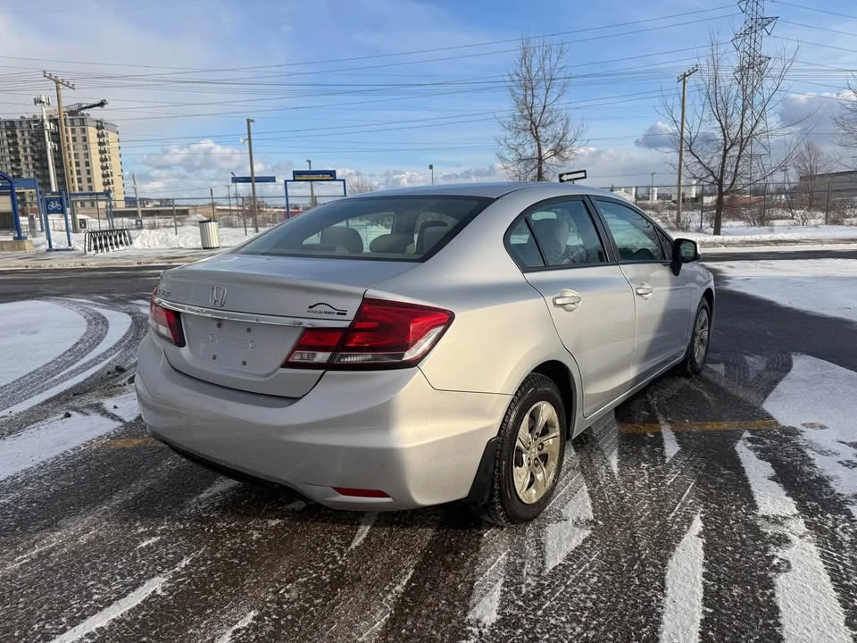 2013 Honda Civic 9th Gen - Image 6 of 14