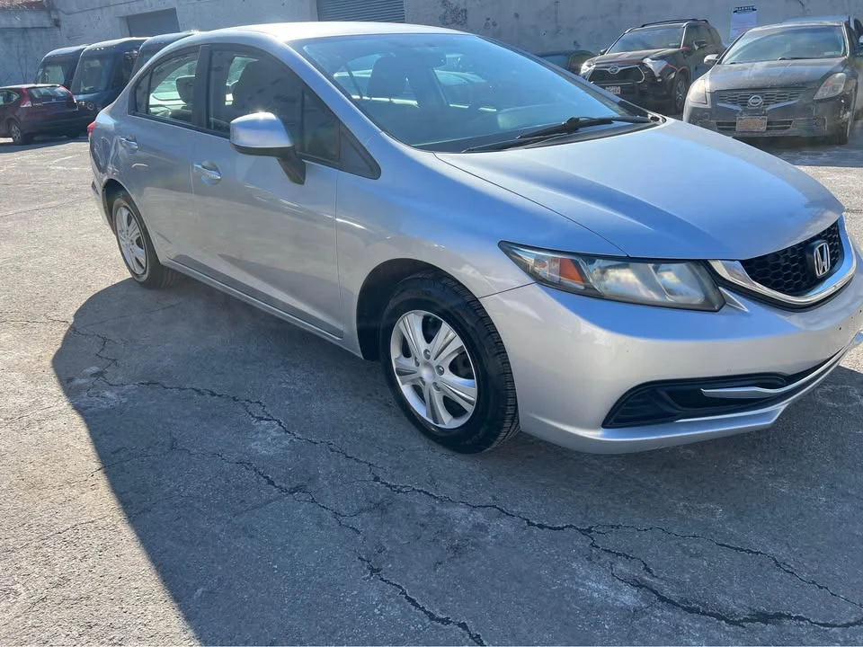 2013 Honda Civic 9th Gen - Image 7 of 11