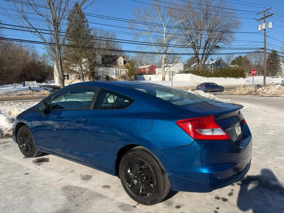 2013 Honda Civic 9th Gen - Image 2 of 16
