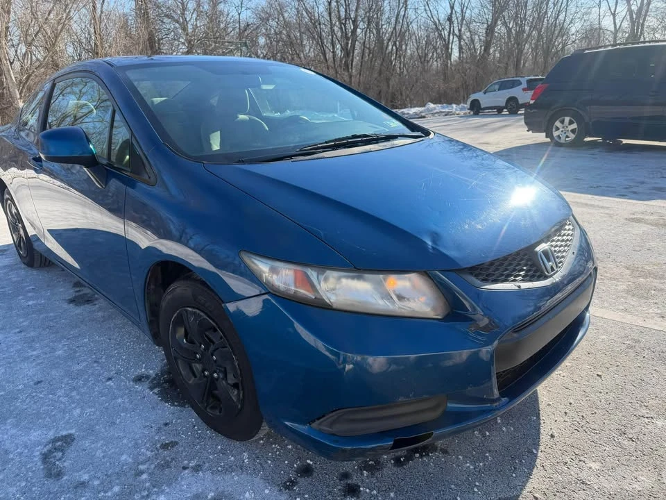 2013 Honda Civic 9th Gen - Image 8 of 16