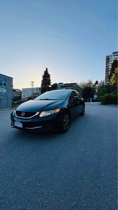 2013 Honda Civic 9th Gen - Image 5 of 9