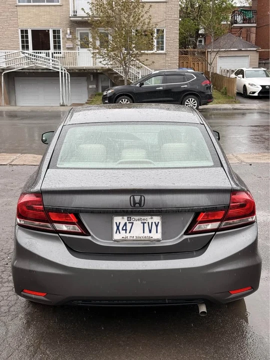 2013 Honda Civic 9th Gen - Image 2 of 7