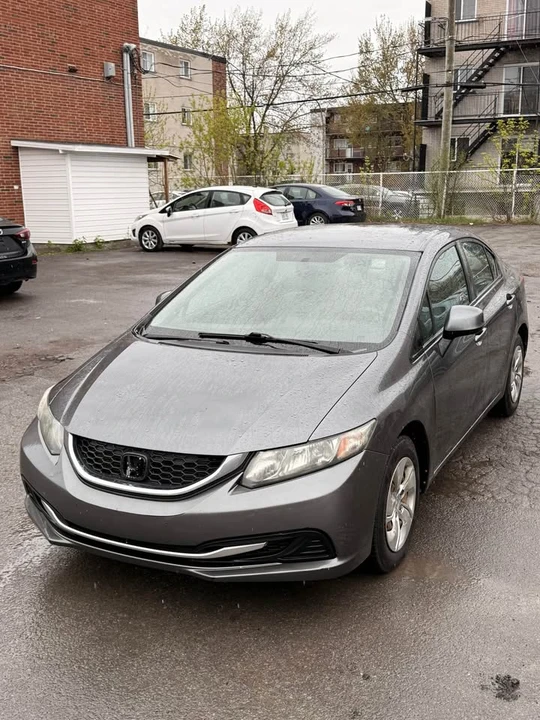 2013 Honda Civic 9th Gen - Image 3 of 7