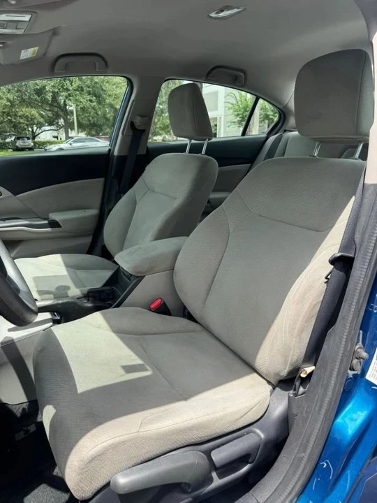 2013 Honda Civic 9th Gen - Image 6 of 12