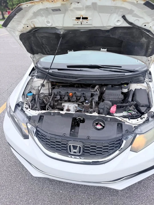 2013 Honda Civic 9th Gen - Image 16 of 17