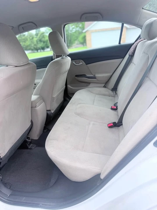 2013 Honda Civic 9th Gen - Image 11 of 17