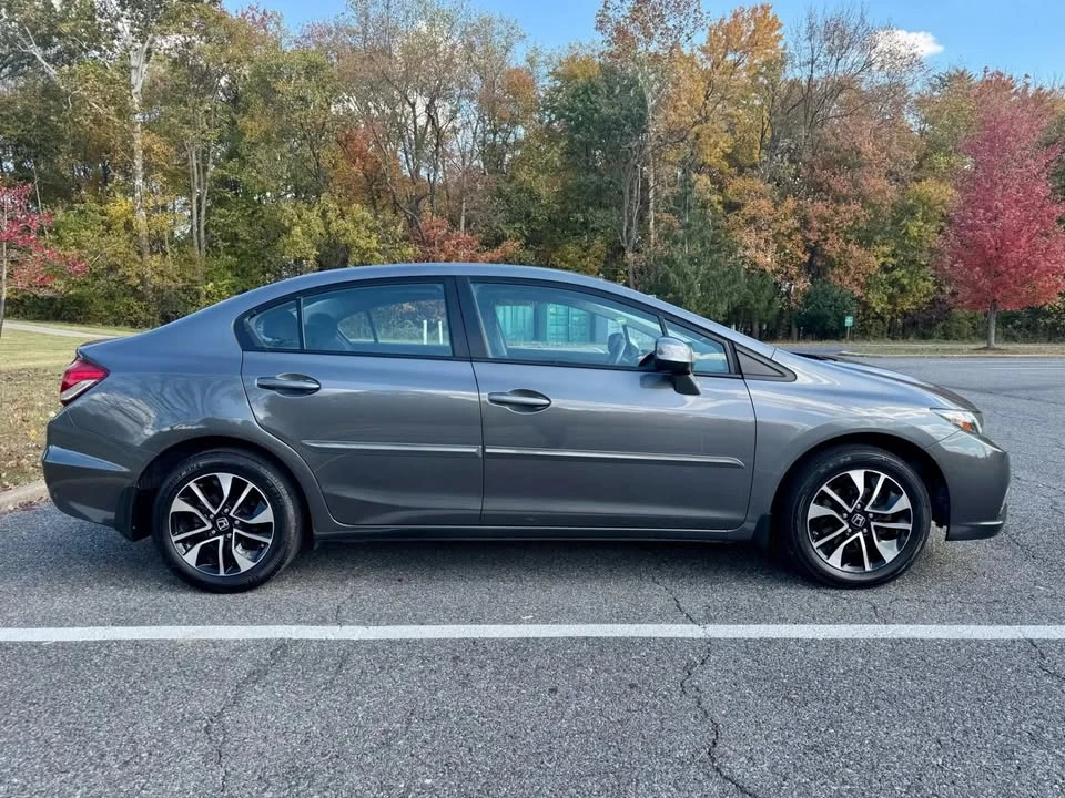 2013 Honda Civic 9th Gen - Image 4 of 13