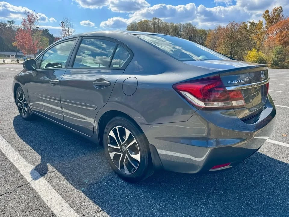 2013 Honda Civic 9th Gen - Image 7 of 13