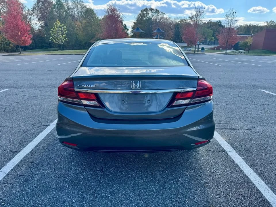2013 Honda Civic 9th Gen - Image 6 of 13