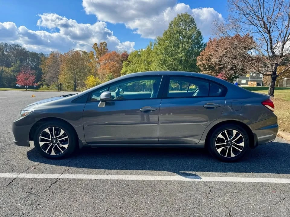 2013 Honda Civic 9th Gen - Image 8 of 13