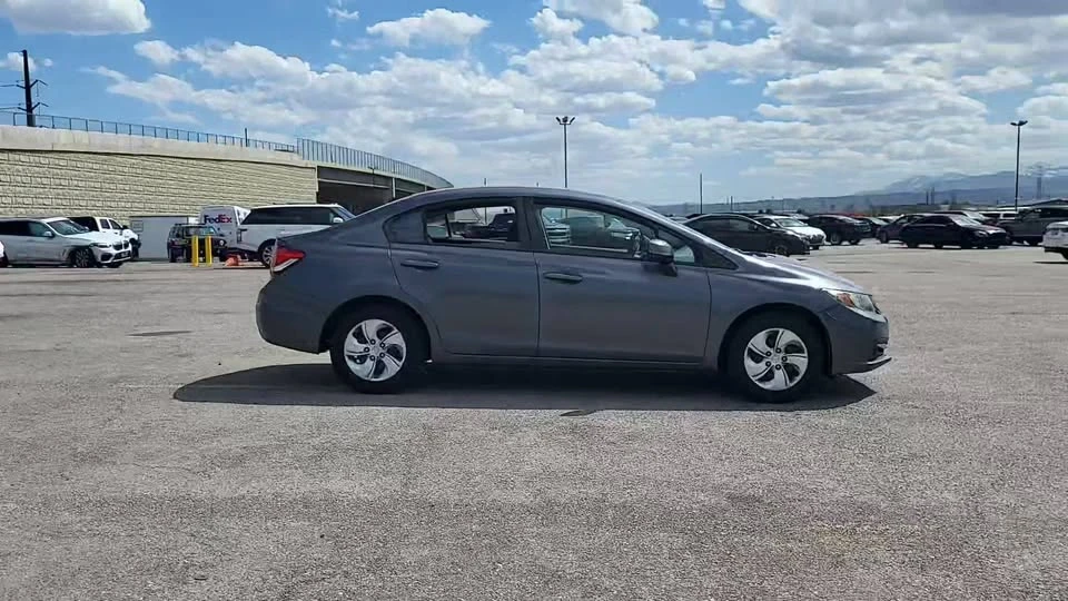 2013 Honda Civic 9th Gen - Image 2 of 5