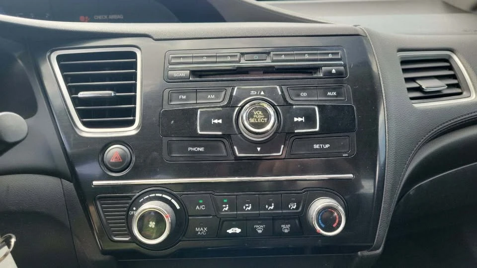 2013 Honda Civic 9th Gen - Image 4 of 5
