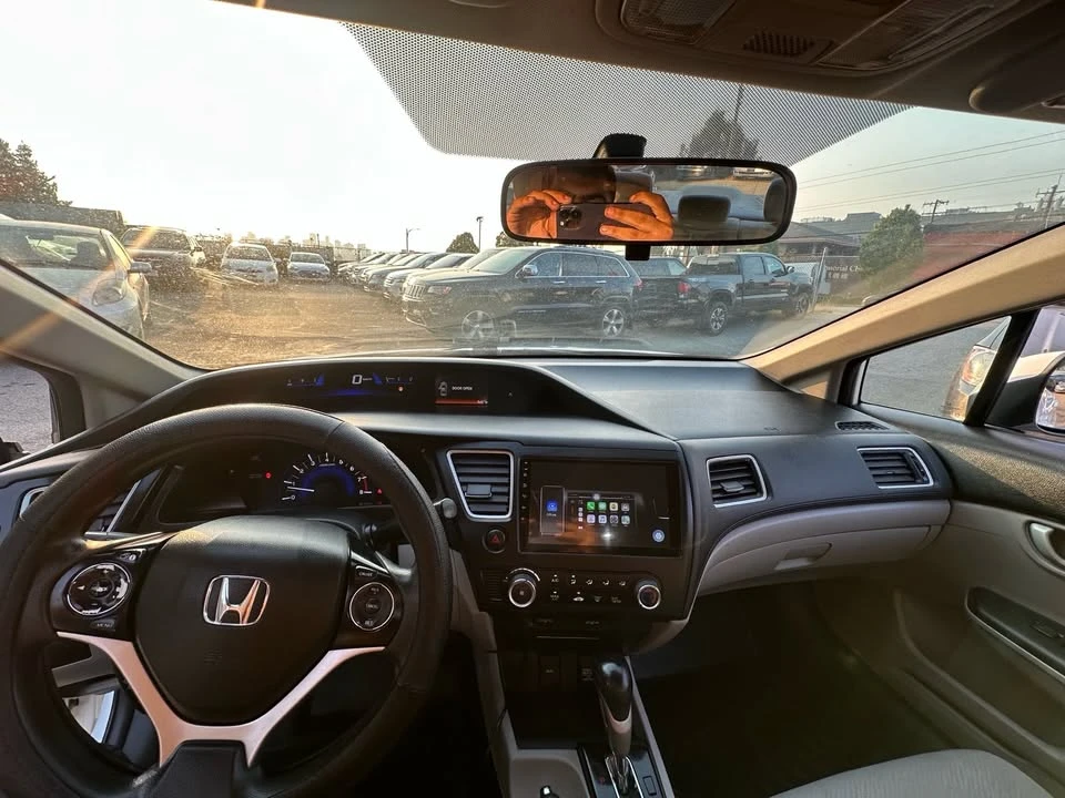 2013 Honda Civic 9th Gen - Image 9 of 13