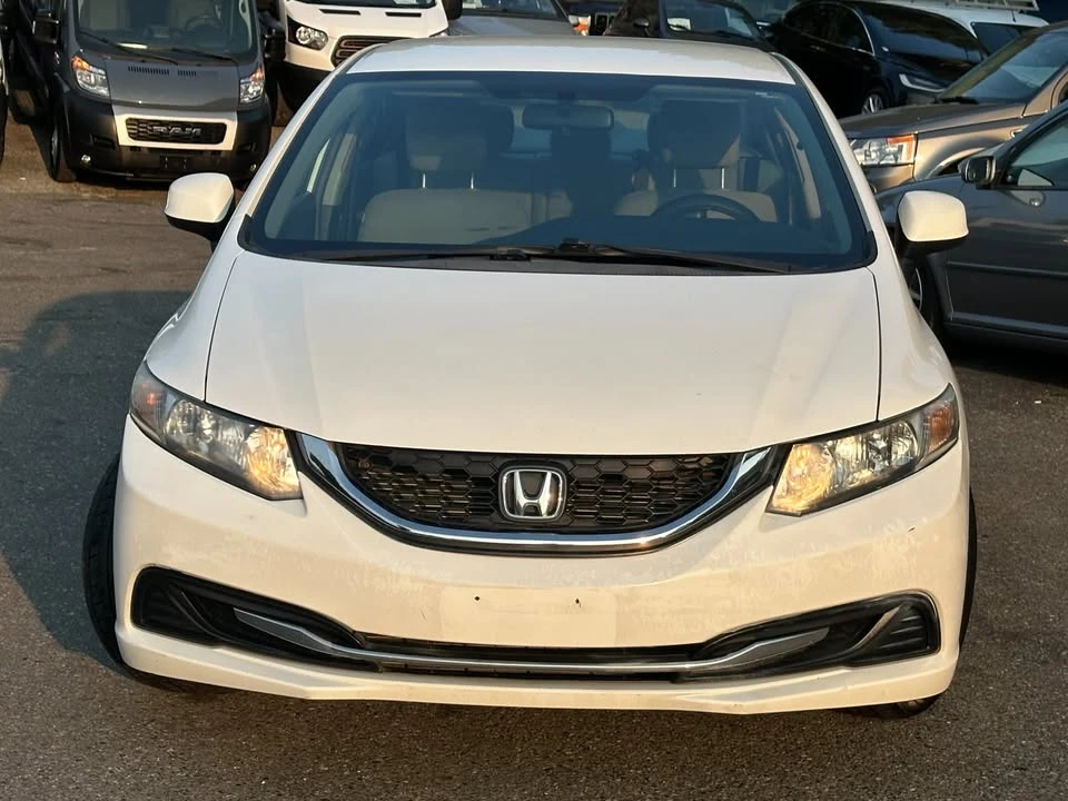 2013 Honda Civic 9th Gen - Image 2 of 13