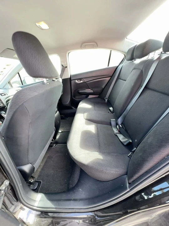 2013 Honda Civic 9th Gen - Image 3 of 8