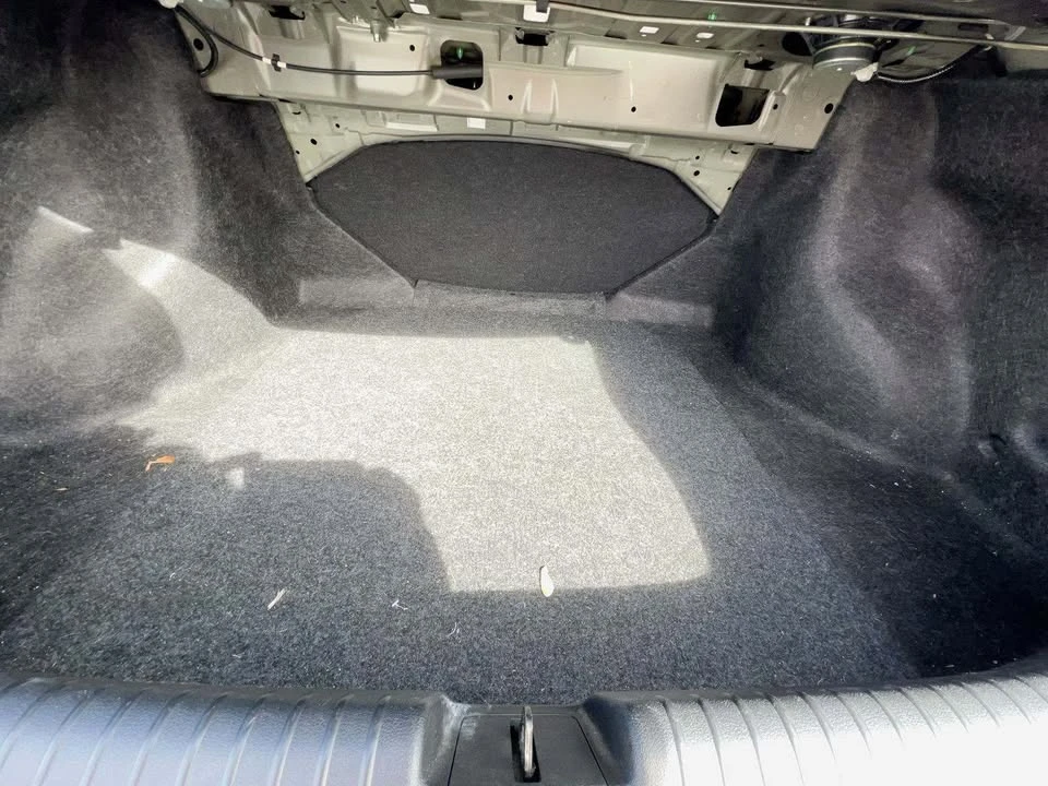 2013 Honda Civic 9th Gen - Image 4 of 8
