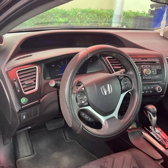 2013 Honda Civic 9th Gen - Image 9 of 12
