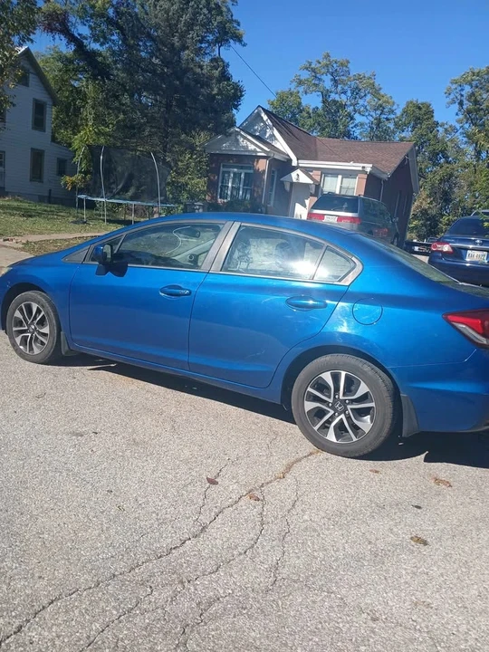 2013 Honda Civic 9th Gen - Image 4 of 4