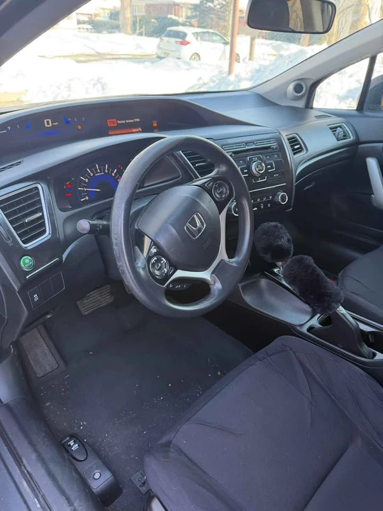 2013 Honda Civic 9th Gen - Image 10 of 13