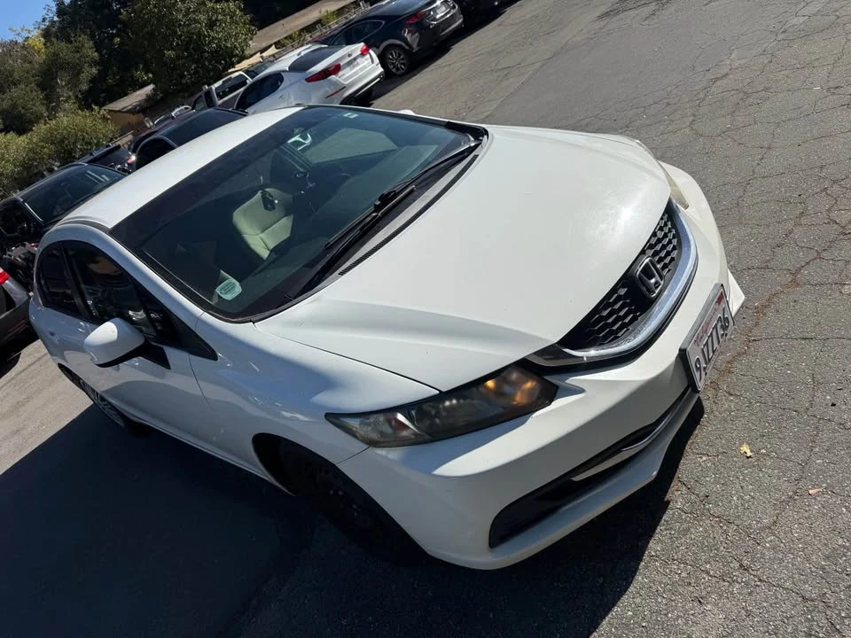 2013 Honda Civic 9th Gen - Image 2 of 19