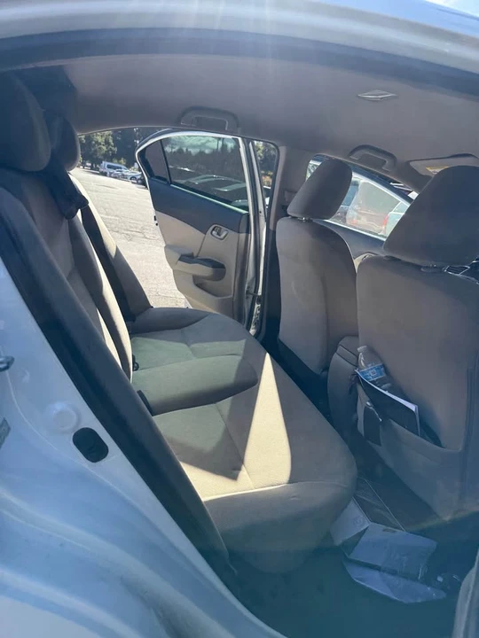 2013 Honda Civic 9th Gen - Image 14 of 19