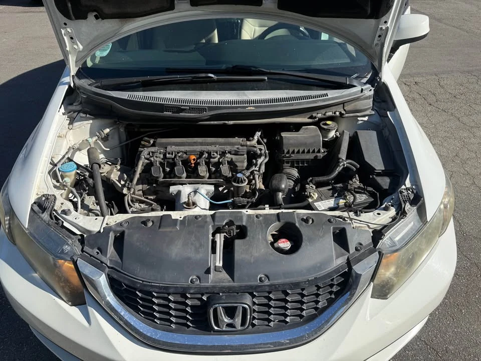 2013 Honda Civic 9th Gen - Image 18 of 19