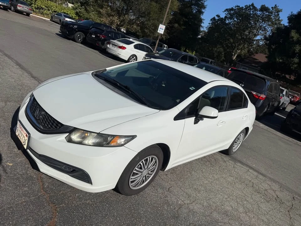 2013 Honda Civic 9th Gen - Image 6 of 19